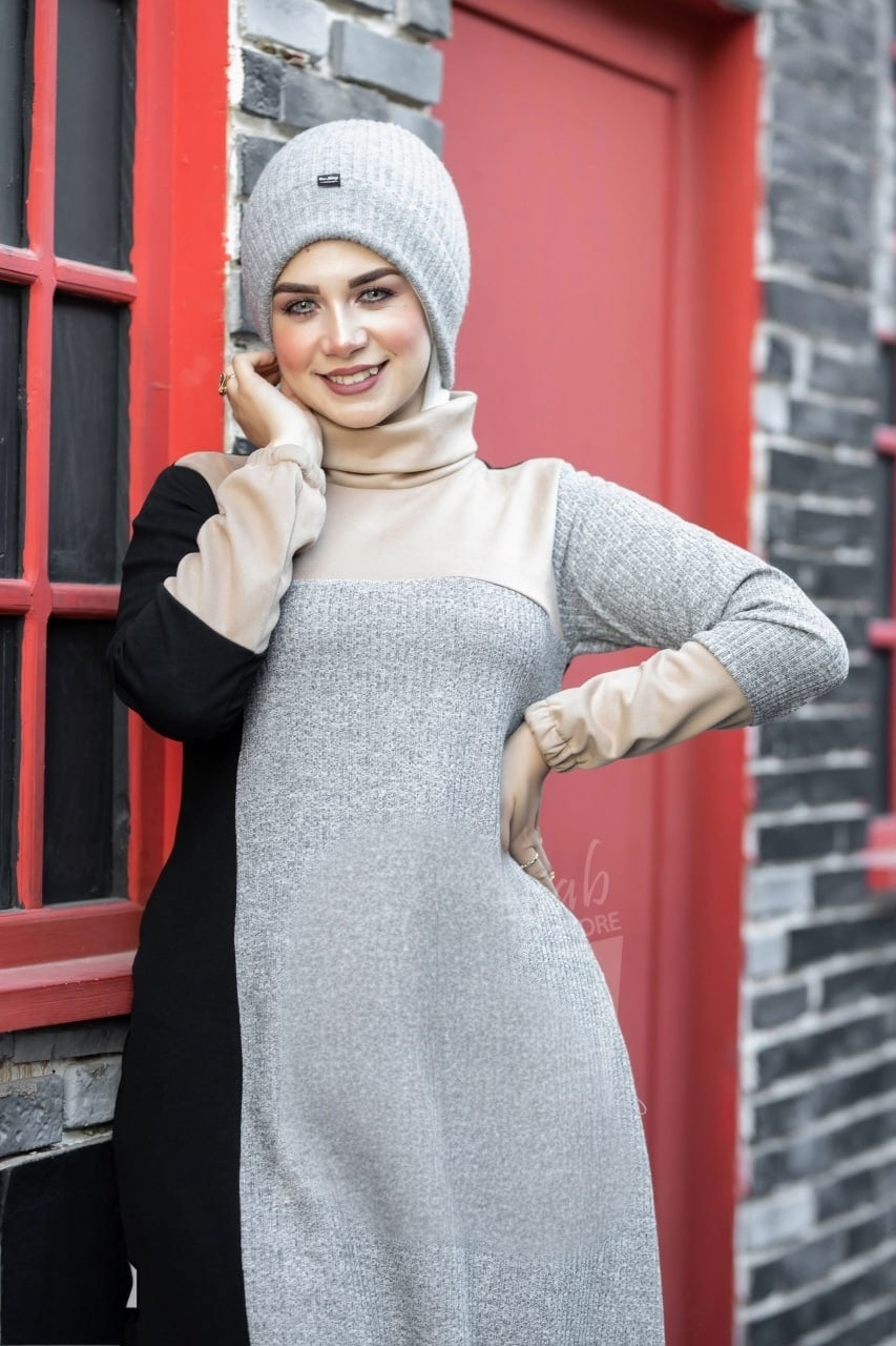 Rib-knit & Suede Abaya